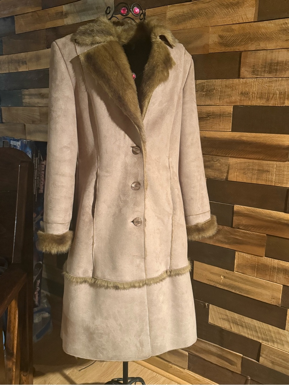 Brandon Thomas Light Taupe Trench Coat with Brown Faux-Fur Trim